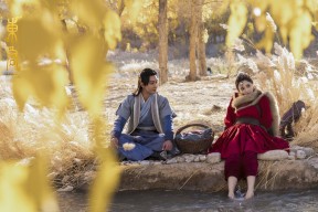 九游体育-博卡中场组织缺乏核心，传控被切断，博卡主场球衣