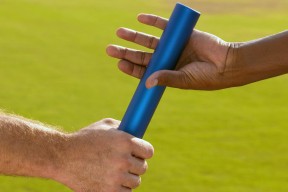 九游官网入口充值-“铁人两项：选手挑战极限，天府新区见证荣耀时刻”